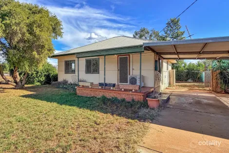 17 Cowper St, Cobar, NSW 2835