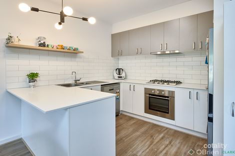 Property photo of 3/14 Park View Road Drouin VIC 3818