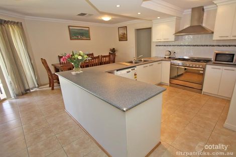 Property photo of 15 Kaloona Drive Bourkelands NSW 2650