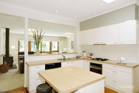 Property photo of 20 Fairmont Road Newtown VIC 3220