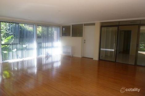 Property photo of 35 Strada Crescent Wheelers Hill VIC 3150