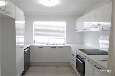 Property photo of 2/18 Zenith Avenue Chermside QLD 4032