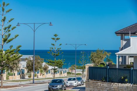 Property photo of 68 Jindalee Boulevard Jindalee WA 6036
