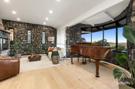 Property photo of 54 Glynns Road North Warrandyte VIC 3113