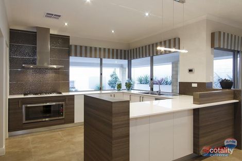 Property photo of 17 Shipmaster Avenue Alkimos WA 6038