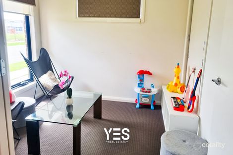 Property photo of 85 Pioneer Way Officer VIC 3809