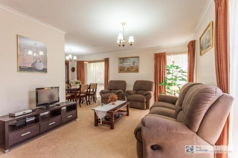 Property photo of 20 Rhonda Close Endeavour Hills VIC 3802