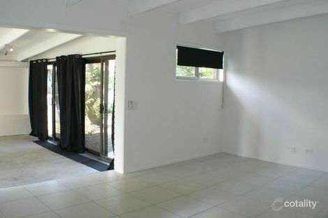 Property photo of 61 Point Cartwright Drive Buddina QLD 4575