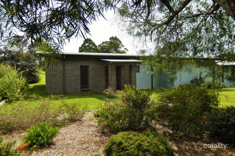 Property photo of 3 Gangara Avenue Dorrigo NSW 2453