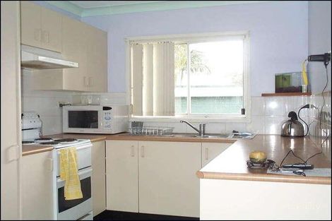 Property photo of 8 Blackbutt Crescent Medowie NSW 2318