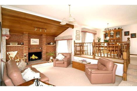 Property photo of 12 Sovereign Rise Diamond Creek VIC 3089