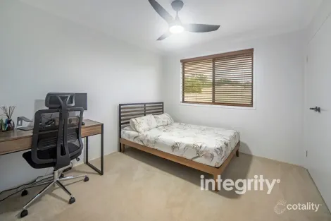 Property photo of 22 Robinia Way Worrigee NSW 2540