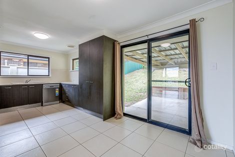 Property photo of 26 Van Dieman Crescent Springwood QLD 4127