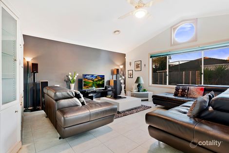 Property photo of 10 Fingleton Close Rouse Hill NSW 2155