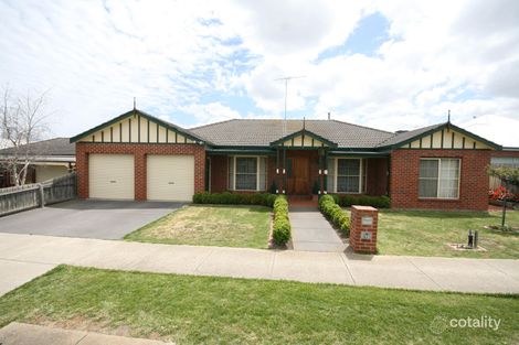 17 Broughton Dr, Highton, VIC 3216