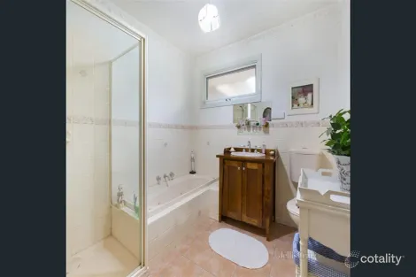 Property photo of 7 Martha Court Craigieburn VIC 3064