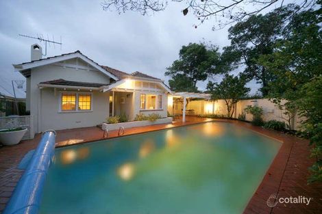 4 Hammond Rd, Claremont, WA 6010