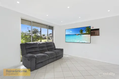 Property photo of 4 Bute Place St Andrews NSW 2566