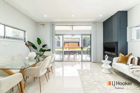 Property photo of 122 Tower Street Panania NSW 2213