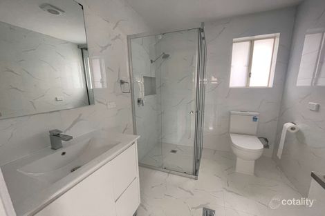 Property photo of 19 Dampier Crescent Fairfield West NSW 2165