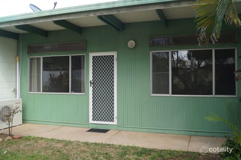 2/70 Church Lane, Emerald, QLD 4720