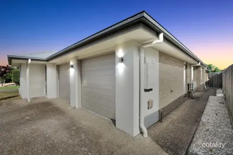 Property photo of 4 Daintree Court Park Ridge QLD 4125