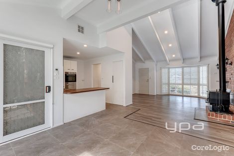 Property photo of 56 Hothlyn Drive Craigieburn VIC 3064