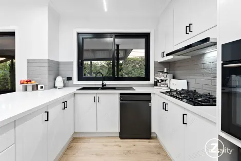 Property photo of 29 County Drive Berwick VIC 3806