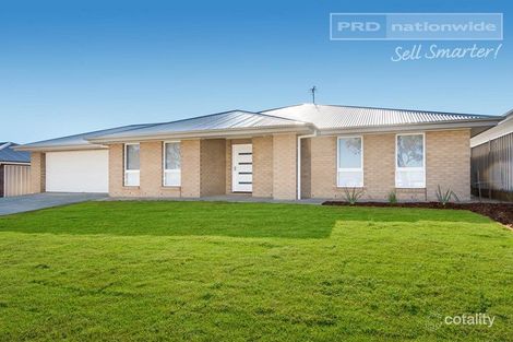 Property photo of 15 Coppabella Drive Gobbagombalin NSW 2650