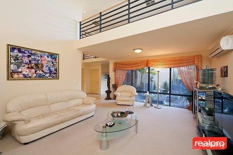 Property photo of 27 Gentilli Way Salter Point WA 6152