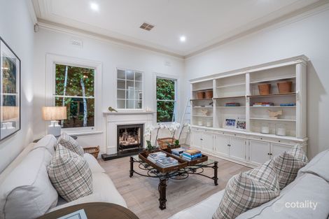 Property photo of 24 Clendon Road Toorak VIC 3142