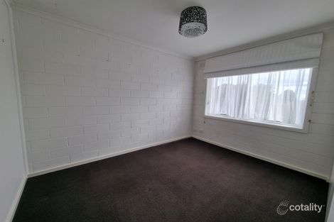 Property photo of 2/30 Kelly Street Chadstone VIC 3148