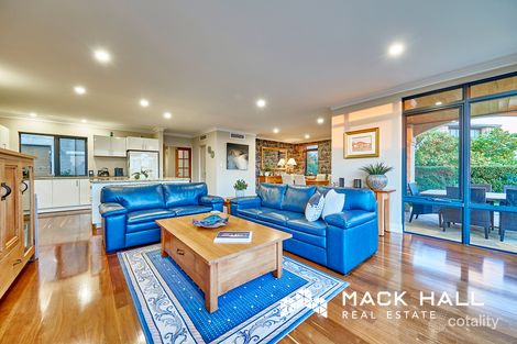 Property photo of 1 Faulkner Circle Mosman Park WA 6012