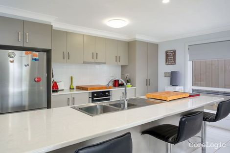 Property photo of 21 Watson Boulevard Lloyd NSW 2650