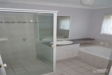 Property photo of 28 Cavill Place Runcorn QLD 4113