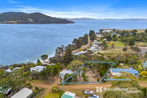 16 Victoria Ave, Dennes Point, TAS 7150
