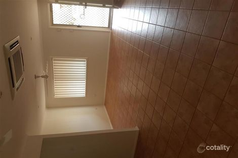 Property photo of 16 Harbutt Way Millars Well WA 6714