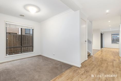 Property photo of 8 Swan Walk Chelsea VIC 3196