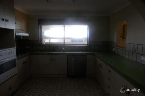 Property photo of 7 Osborne Avenue Kooringal NSW 2650