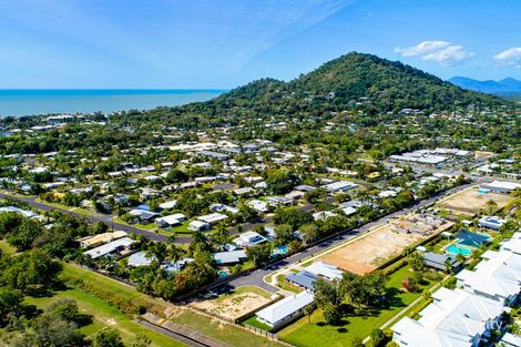 Property photo of 39 Conical Close Trinity Beach QLD 4879