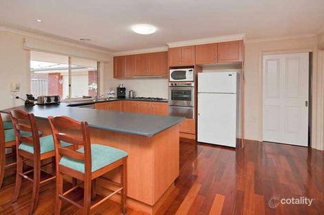 Property photo of 21 Marsh Grove Berwick VIC 3806