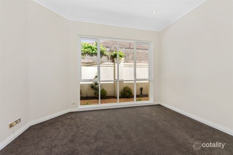 Property photo of 1/12 Lambert Road Toorak VIC 3142