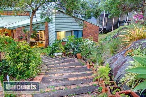 8 Mcsweeney Cres, Mount Nebo, QLD 4520