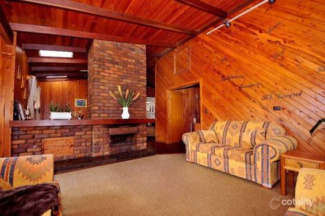 Property photo of 8 Niddrie Drive Middle Ridge QLD 4350