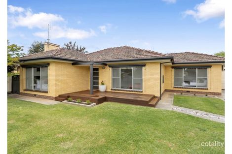 Property photo of 18 Carolin Street Flora Hill VIC 3550