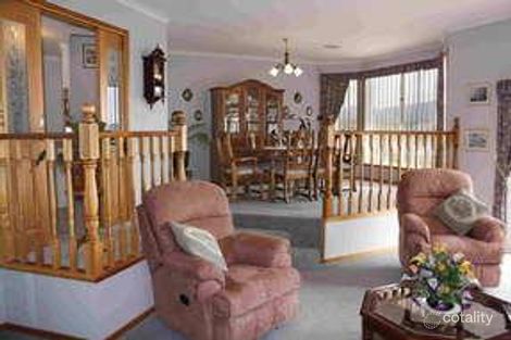 Property photo of 16 Tahune Crescent Blackmans Bay TAS 7052