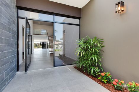 Property photo of 16 Lamb Street Broadbeach Waters QLD 4218