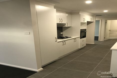 2/3 Cliffdale Pl, Kootingal, NSW 2352