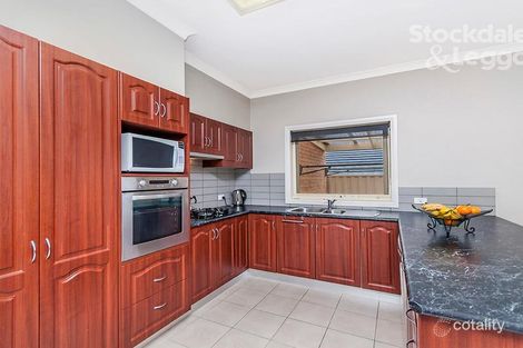 Property photo of 2 Huntingfield Drive Warrnambool VIC 3280