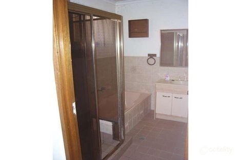 Property photo of 214 Lakedge Avenue Berkeley Vale NSW 2261